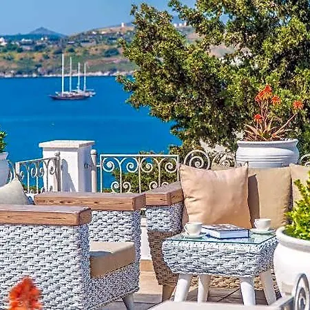 Manzara Boutique - Adults Only Hotel 3*